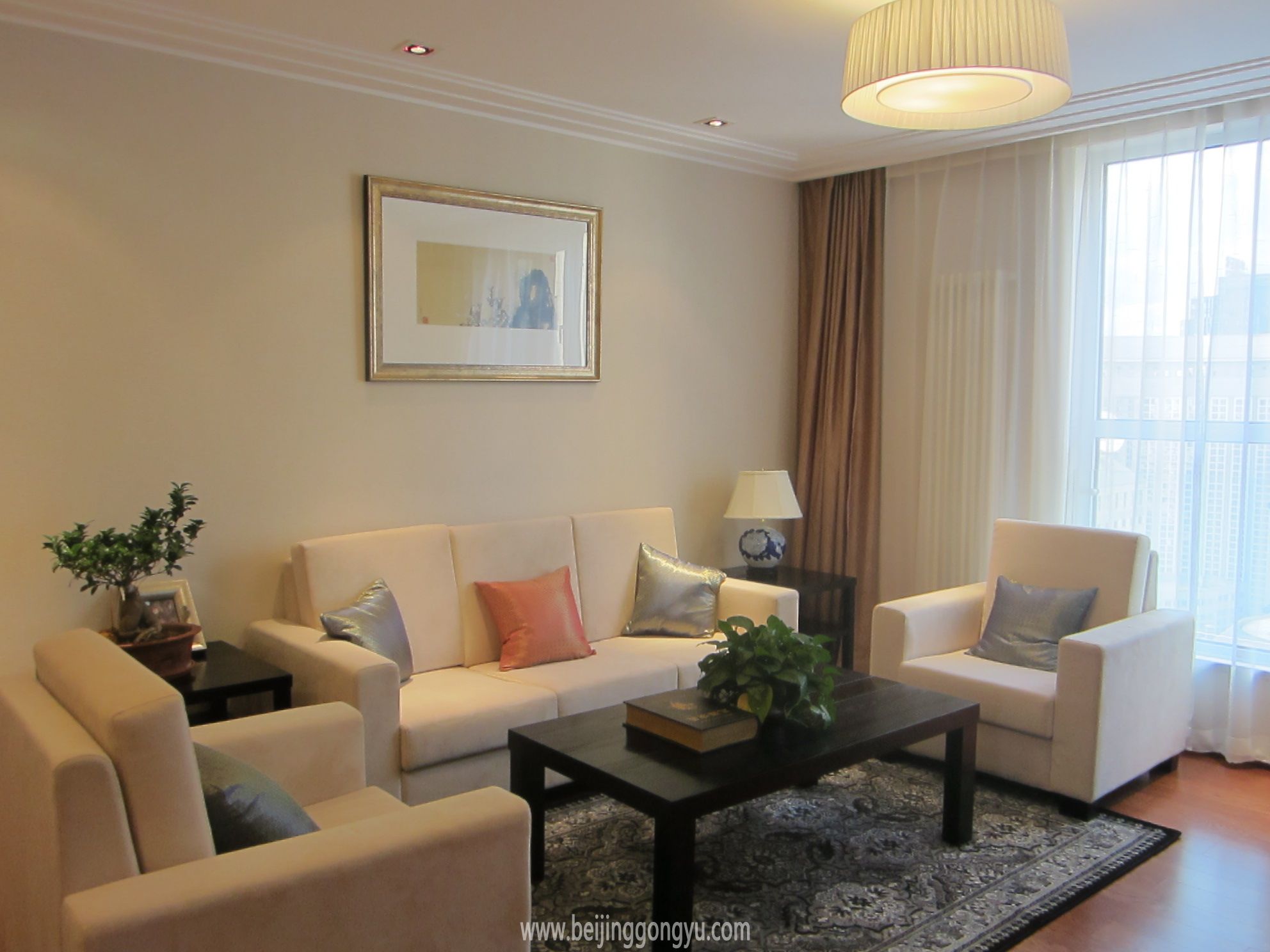 麒麟外交公寓歡迎您