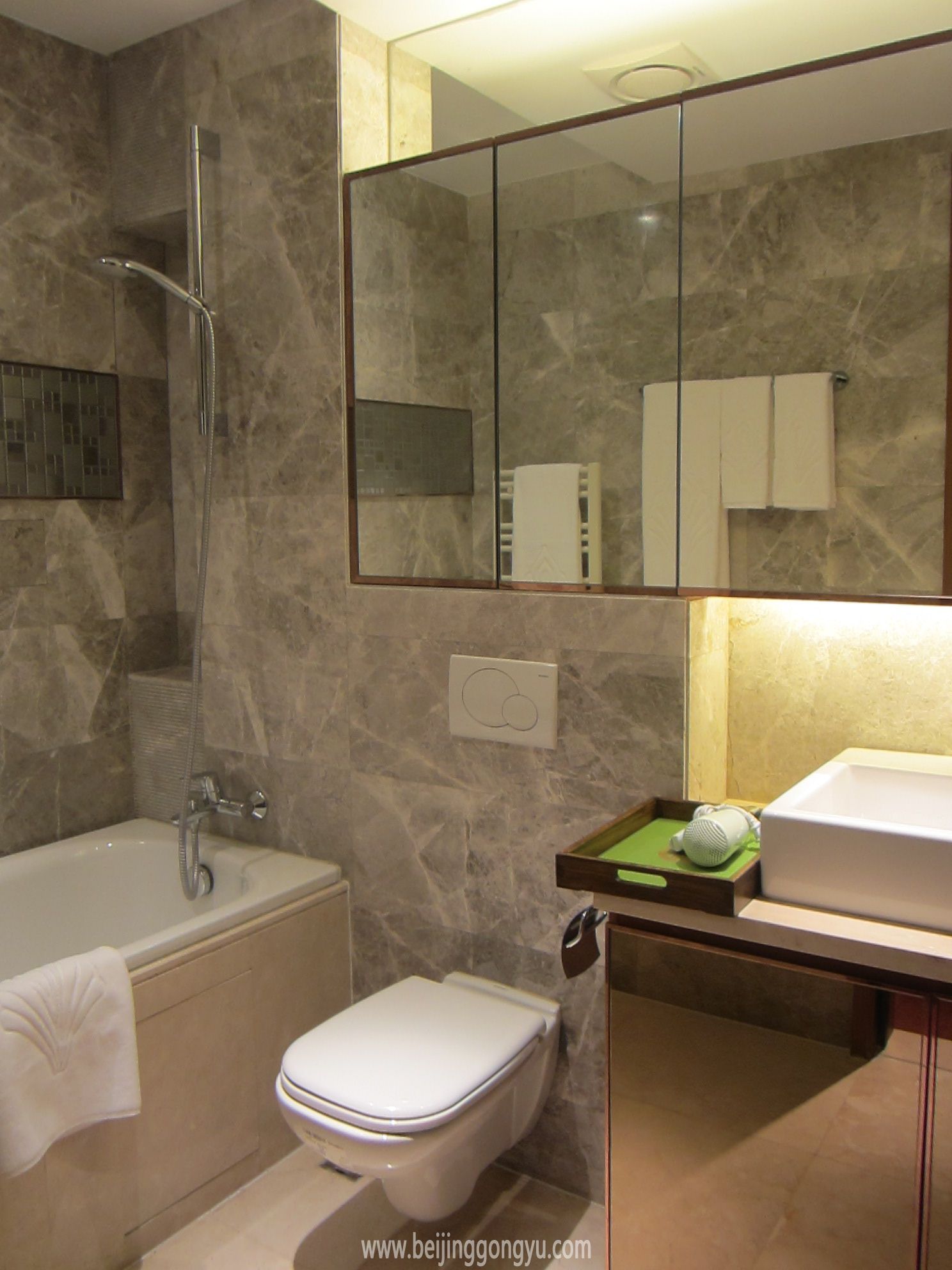 悠唐開間衛生間