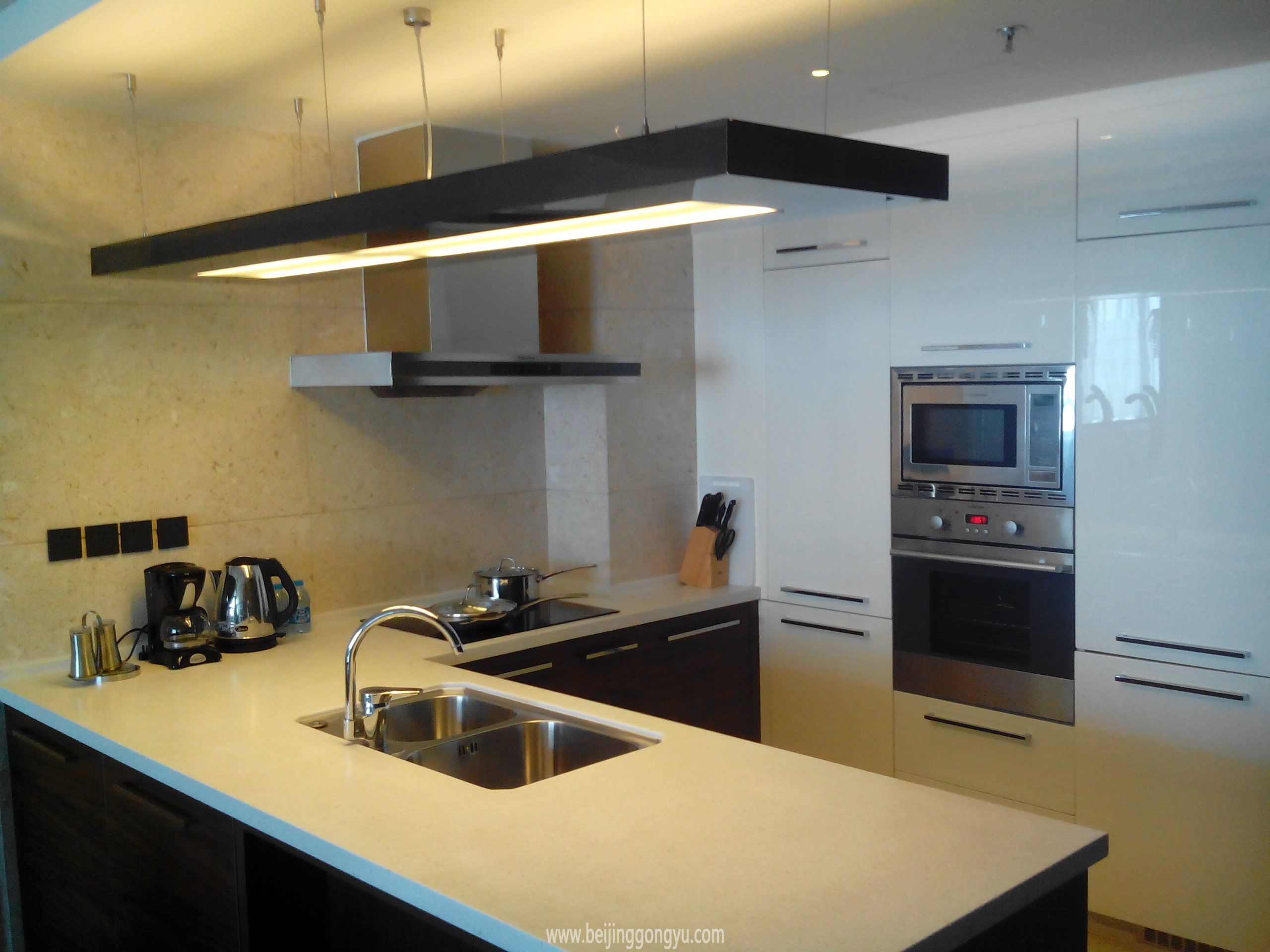 北京紫檀萬(wàn)豪行政公寓歡(huān)迎您