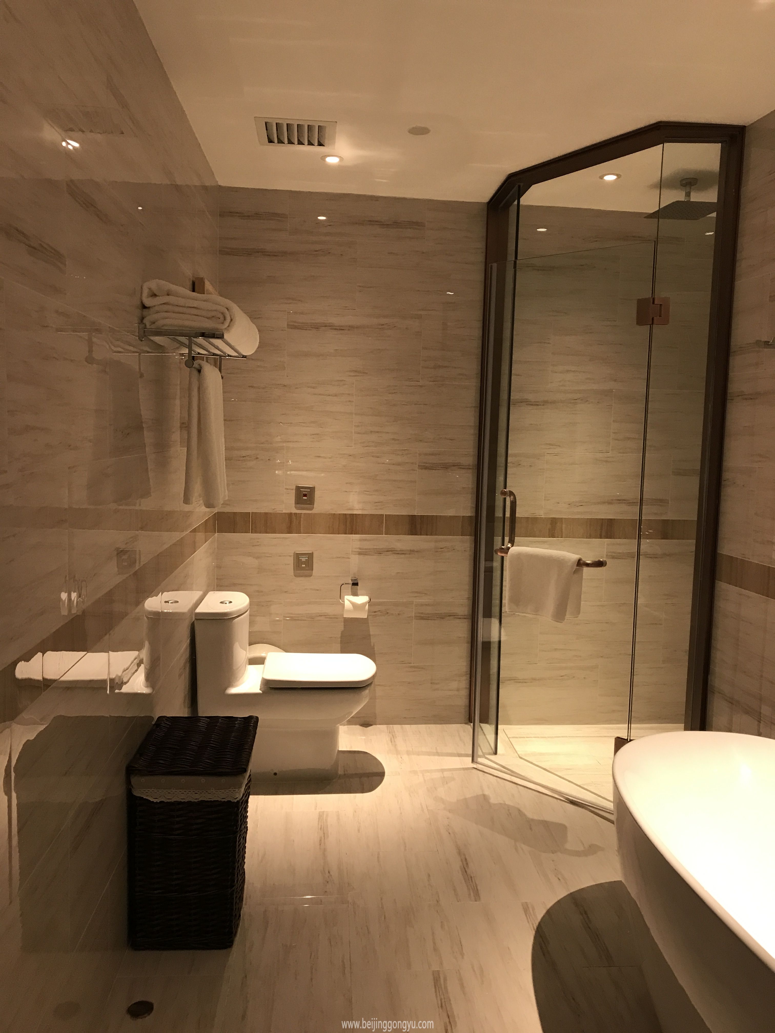 1 D （90㎡nett ) Washing Room