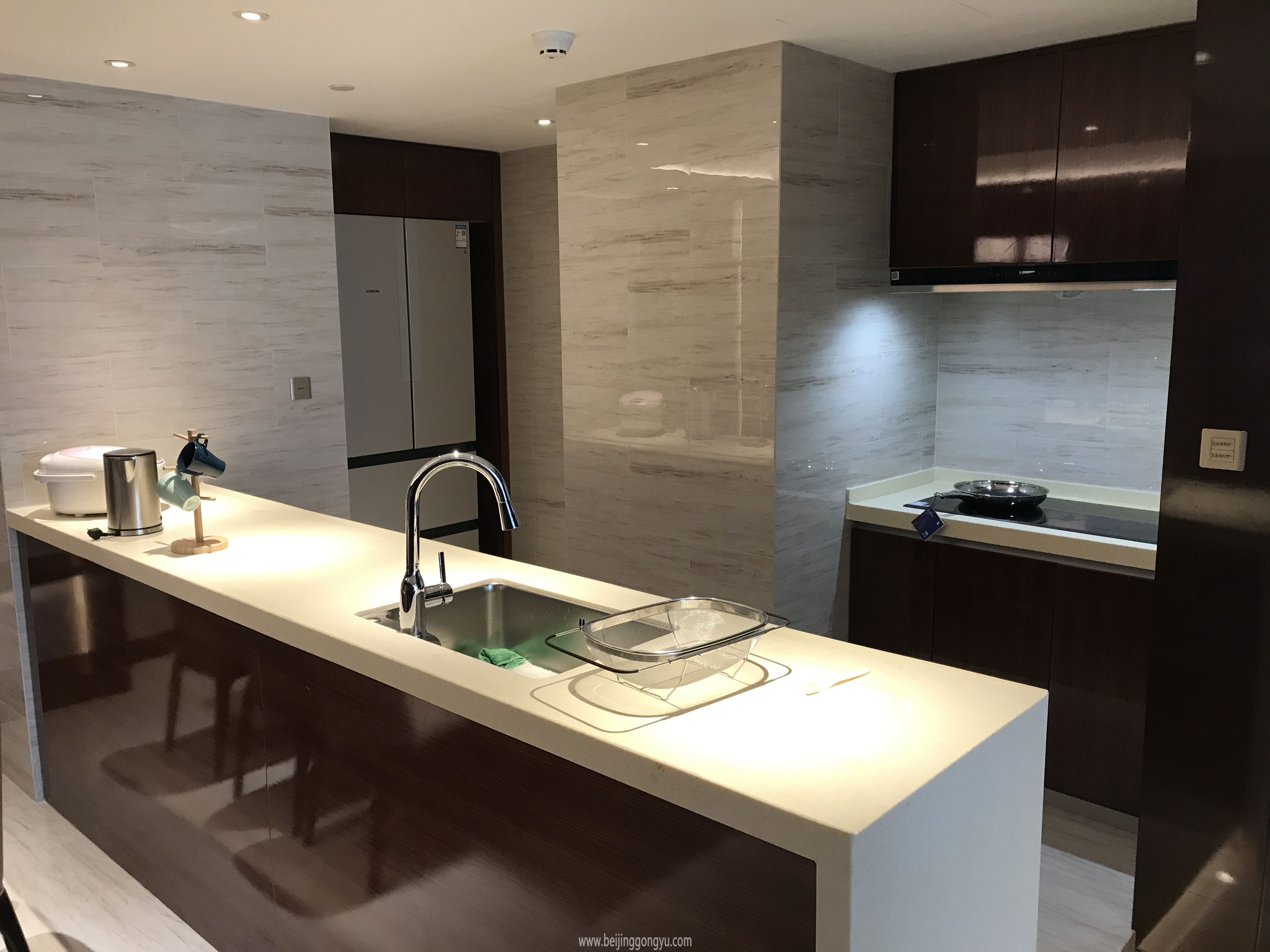 1 E （94㎡nett ) Kitchen