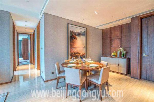 請問短租一個月怎麽找呢？