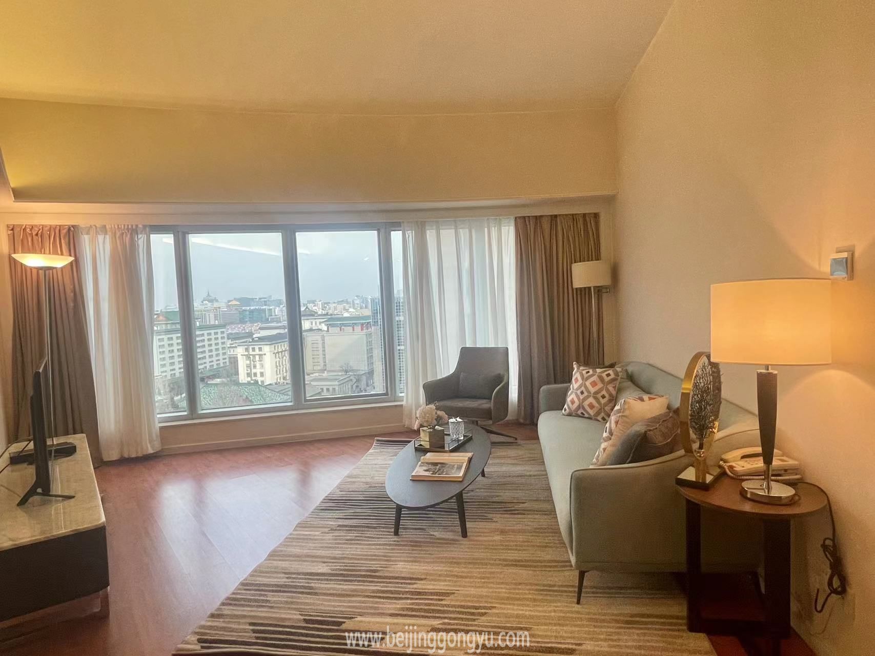 東方豪庭公寓年終大促銷